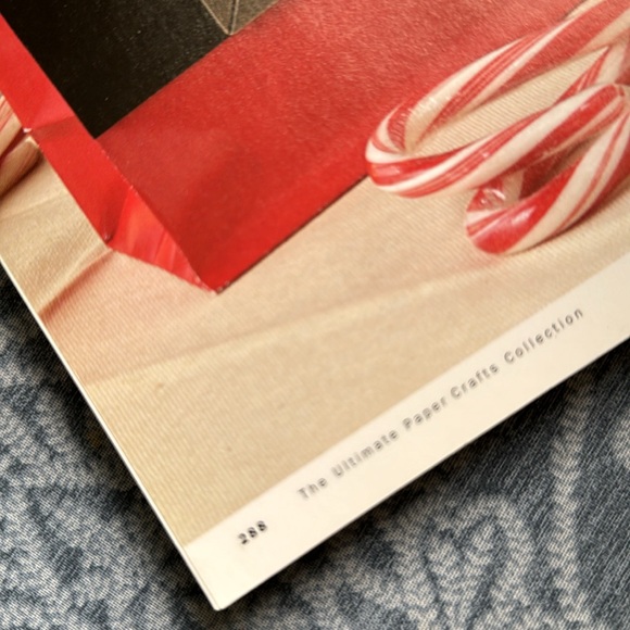 Paper Crafts Book 288 Pages Bright Colors Ultimate Collection of fabulous ideas - Picture 6 of 9